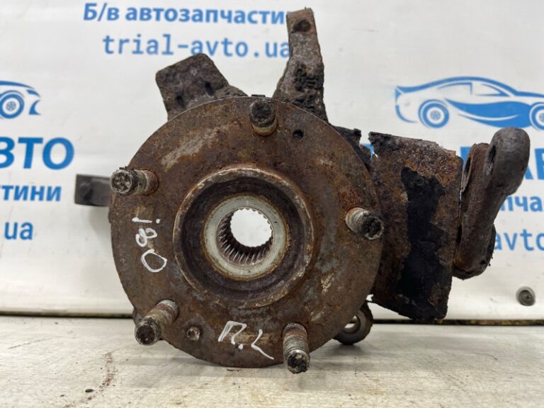 Кулак поворотный левый со ступицей Hyundai I30 2011-2017 51715A6000 (Арт. 70574)