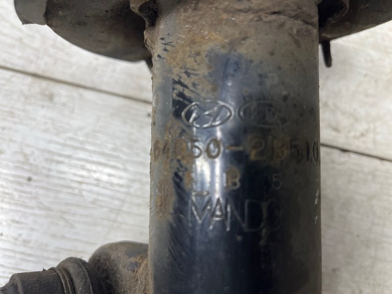 Амортизатор передний правый Hyundai Santa fe 2005-2012 546602B510 (Арт. 70584) Амортизатор передний правый Hyundai Santa fe 2005-2012 546602B510 (Арт. 70584)