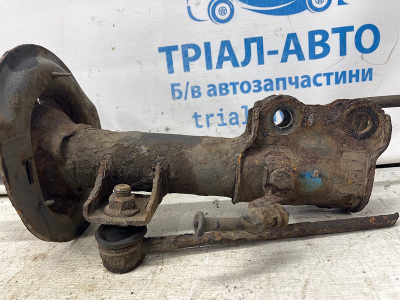 Амортизатор передний правый Hyundai I30 2011-2017 54661A6300 (Арт. 70589) Амортизатор передний правый Hyundai I30 2011-2017 54661A6300 (Арт. 70589)