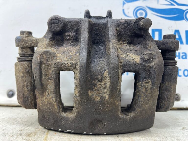 Суппорт передний левый Hyundai Santa fe 2005-2012 581102P700 (Арт. 70607)