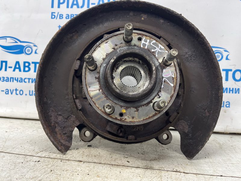 Цапфа задняя левая со ступицей Hyundai Santa fe 2005-2012 527102P000 (Арт. 70628) Цапфа задняя левая со ступицей Hyundai Santa fe 2005-2012 527102P000 (Арт. 70628)