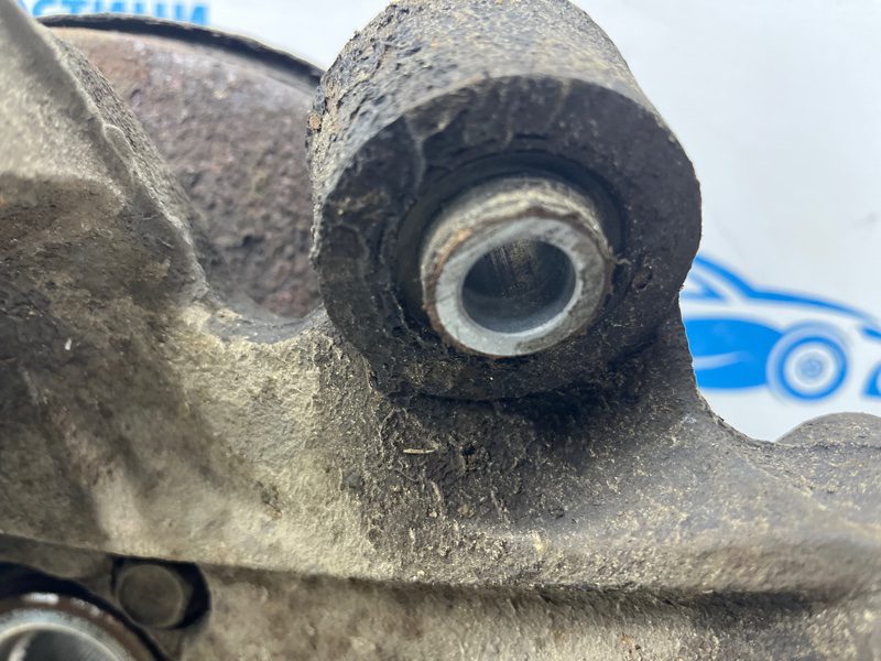 Цапфа задняя левая со ступицей Hyundai Santa fe 2005-2012 527102P000 (Арт. 70628) Цапфа задняя левая со ступицей Hyundai Santa fe 2005-2012 527102P000 (Арт. 70628)