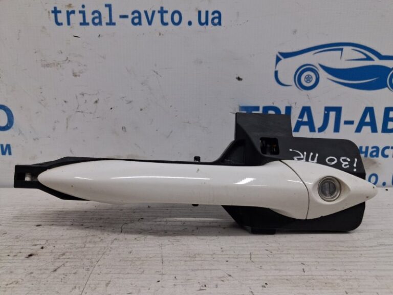 Ручка двери внешняя передняя правая Hyundai I30 2011-2017 82661A6050 (Арт. 70656)