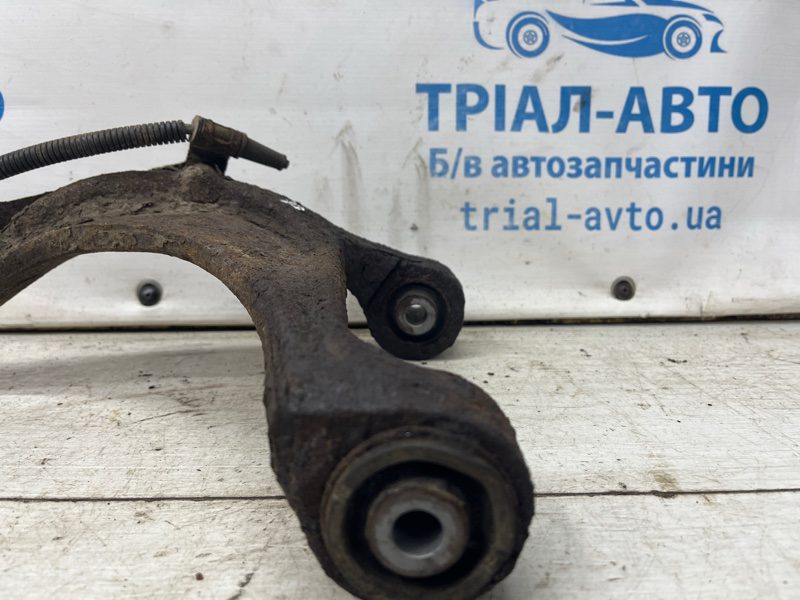 Рычаг задний поперечный Hyundai Santa fe 2005-2012 552402P000 (Арт. 70676) Рычаг задний поперечный Hyundai Santa fe 2005-2012 552402P000 (Арт. 70676)