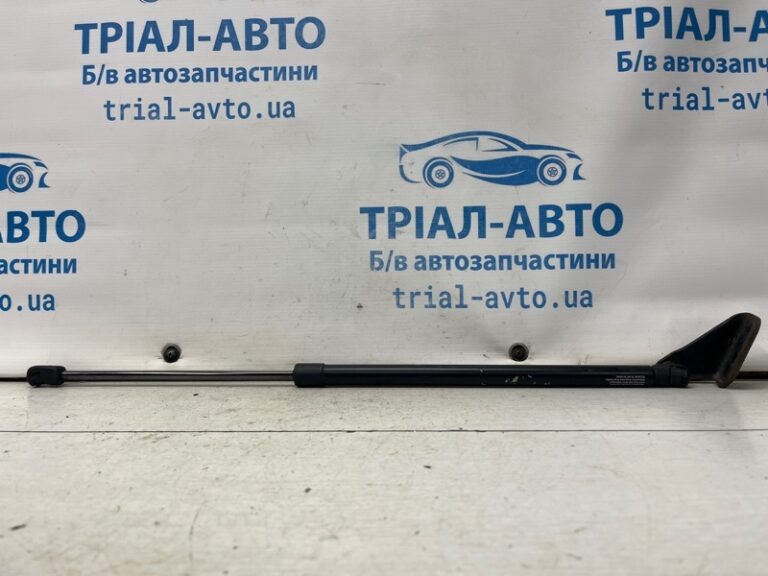 Амортизатор крышки багажника Kia Sportage 2015-2022 81770F1000 (Арт. 70753)