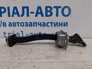Ограничитель двери передний левый Hyundai Santa fe 2005-2012 793802B000 (Арт. 70794)