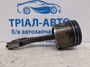 Поршень с шатуном Kia Sportage 2015-2022 235102A400 (Арт. 70806)