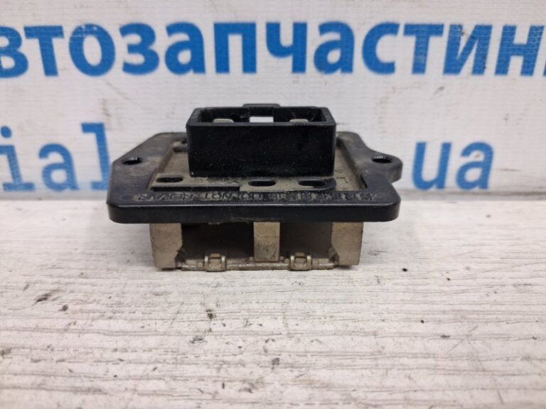 Резистор печки Mitsubishi Pajero Wagon 2006-2022 MR315499 (Арт. 70833)