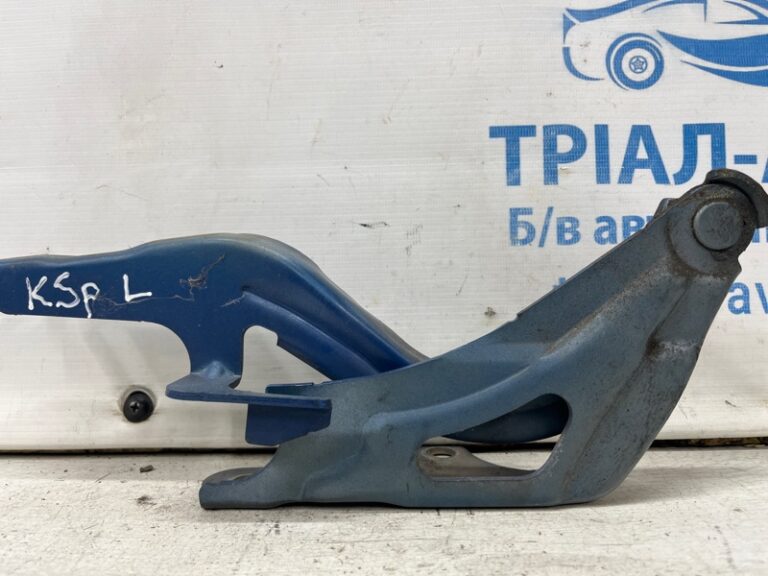Петля капота левая Kia Sportage 2010-2016 791103W000 (Арт. 70891)