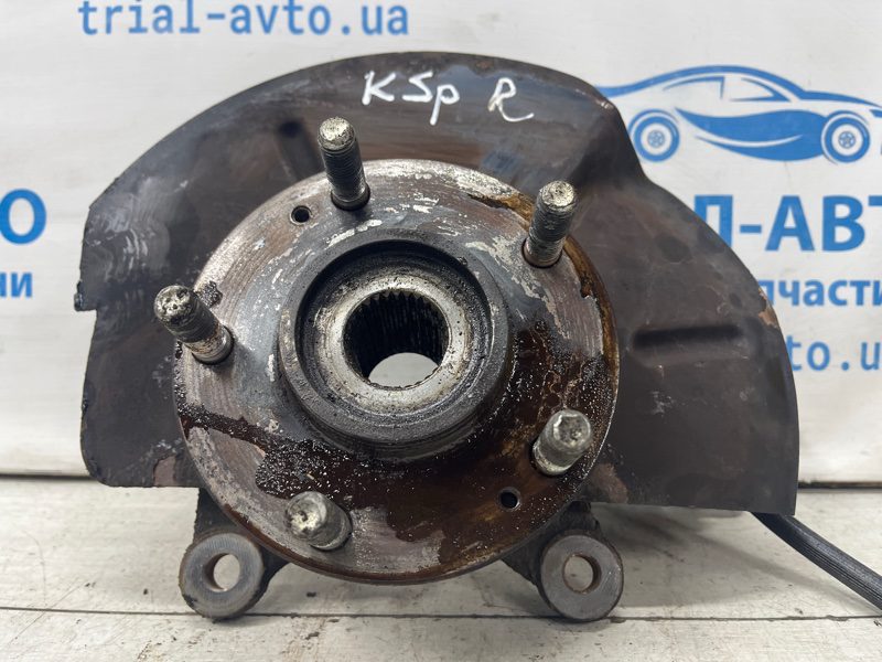 Кулак поворотный правый со ступицей Kia Sportage 2010-2016 517163U000 (Арт. 70915) Кулак поворотный правый со ступицей Kia Sportage 2010-2016 517163U000 (Арт. 70915)