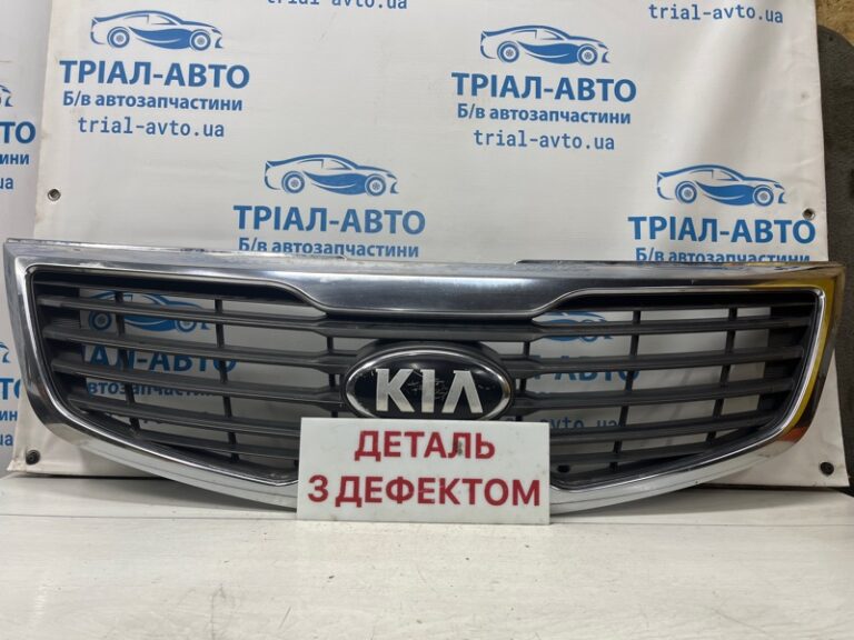 Решетка радиатора Kia Sportage 2010-2016  (Арт. 70979)