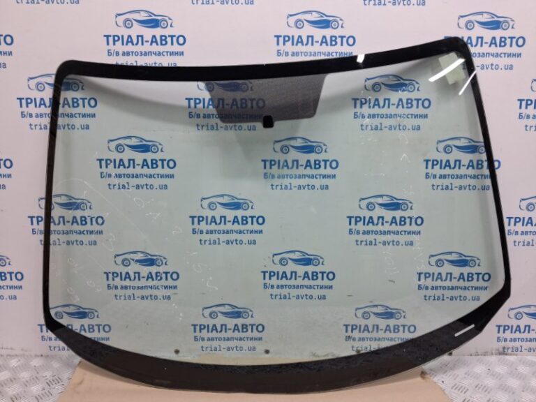 Стекло лобовое Mazda 3 2003-2008 BR5K63900A (Арт. 71039)