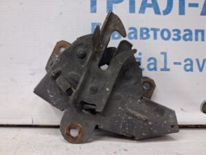Замок капота Mitsubishi Pajero Wagon 1999-2006 MR556224 (Арт. 71056)