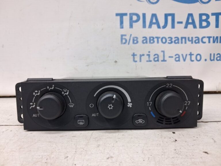 Блок управления кондиционером Mitsubishi Pajero Wagon 1999-2006 MR500646 (Арт. 71067)
