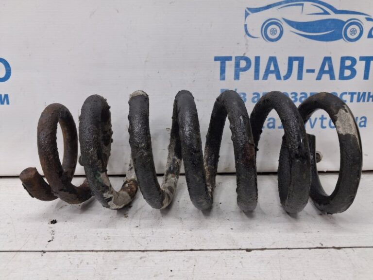 Пружина передняя Mitsubishi Pajero Wagon 1999-2006 MN125251 (Арт. 71088)
