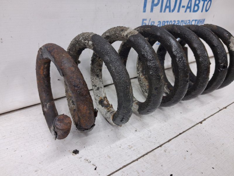 Пружина передняя Mitsubishi Pajero Wagon 1999-2006 MN125251 (Арт. 71088) Пружина передняя Mitsubishi Pajero Wagon 1999-2006 MN125251 (Арт. 71088)