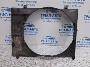 Диффузор Mitsubishi Pajero Wagon 1999-2006 MR404894 (Арт. 71106)