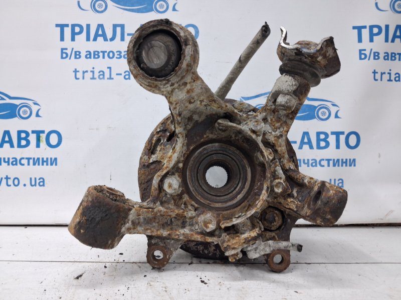 Цапфа задняя правая со ступицей Mitsubishi Pajero Wagon 1999-2006 MR992532 (Арт. 71166) Цапфа задняя правая со ступицей Mitsubishi Pajero Wagon 1999-2006 MR992532 (Арт. 71166)