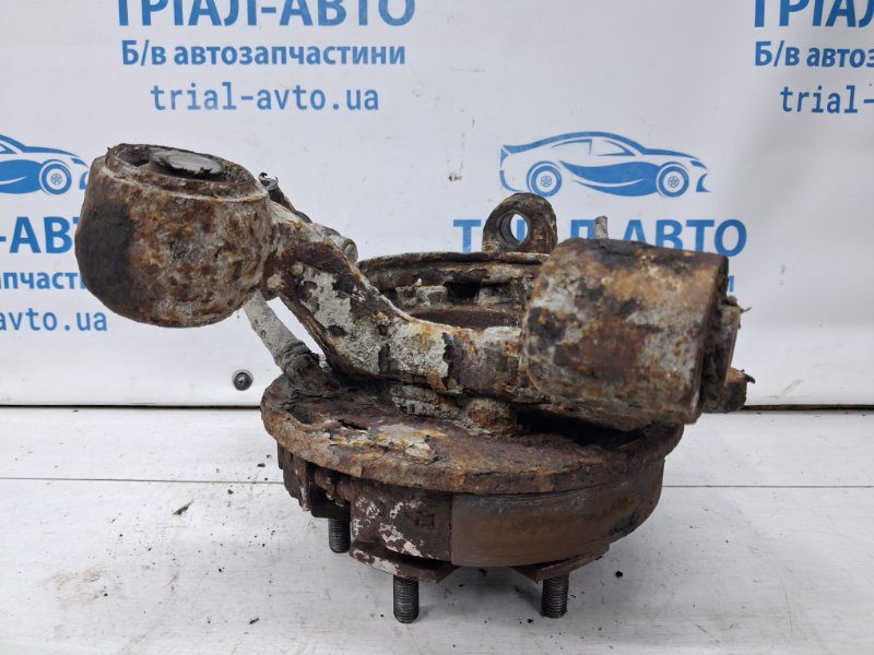 Цапфа задняя правая со ступицей Mitsubishi Pajero Wagon 1999-2006 MR992532 (Арт. 71166) Цапфа задняя правая со ступицей Mitsubishi Pajero Wagon 1999-2006 MR992532 (Арт. 71166)