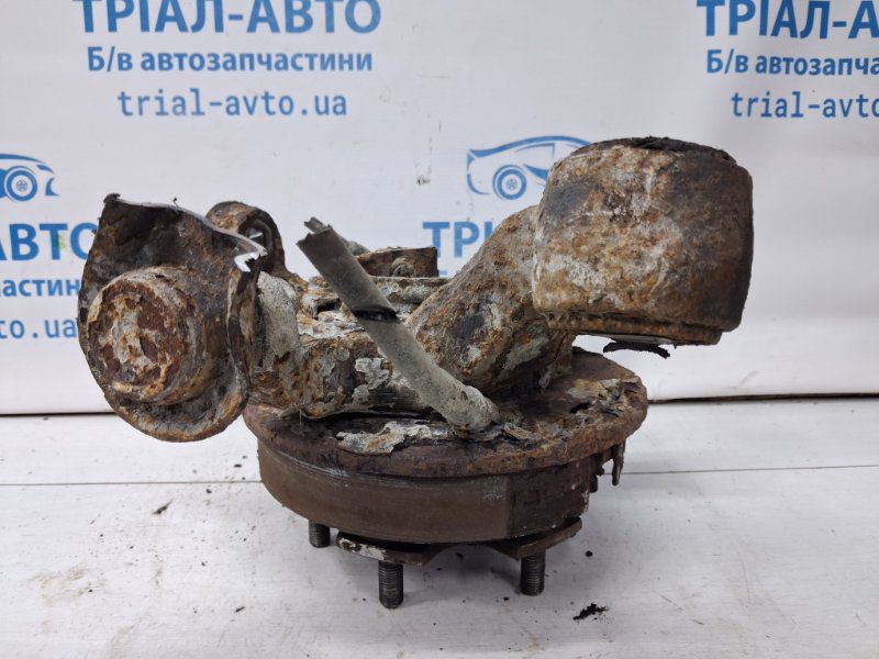Цапфа задняя правая со ступицей Mitsubishi Pajero Wagon 1999-2006 MR992532 (Арт. 71166) Цапфа задняя правая со ступицей Mitsubishi Pajero Wagon 1999-2006 MR992532 (Арт. 71166)