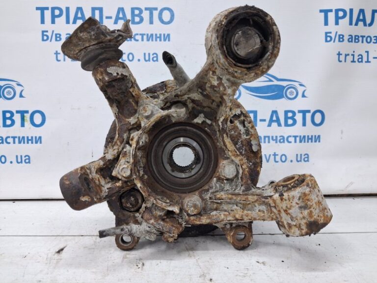 Цапфа задняя левая со ступицей Mitsubishi Pajero Wagon 1999-2006 MR992531 (Арт. 71167)