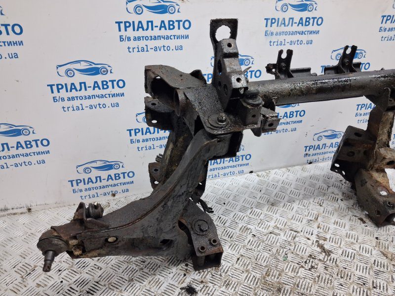 Балка передней подвески Mitsubishi Pajero Wagon 1999-2006 MR448101 (Арт. 71186) Балка передней подвески Mitsubishi Pajero Wagon 1999-2006 MR448101 (Арт. 71186)