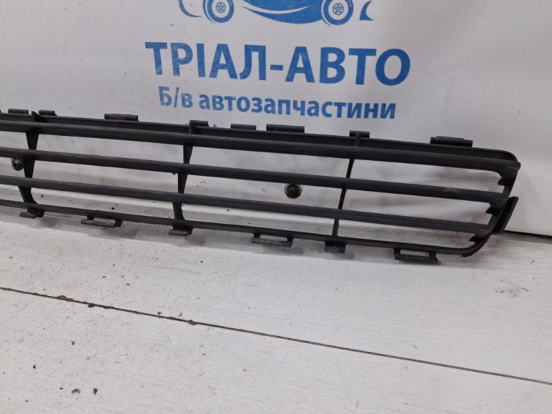 Решетка бампера центральная Toyota Avensis 2002-2010 5311205051 (Арт. 71239) Решетка бампера центральная Toyota Avensis 2002-2010 5311205051 (Арт. 71239)