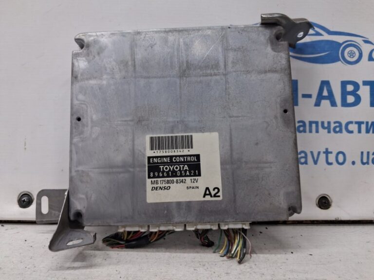 Блок управления двигателем Toyota Avensis 2002-2010 8966105A21 (Арт. 71242)