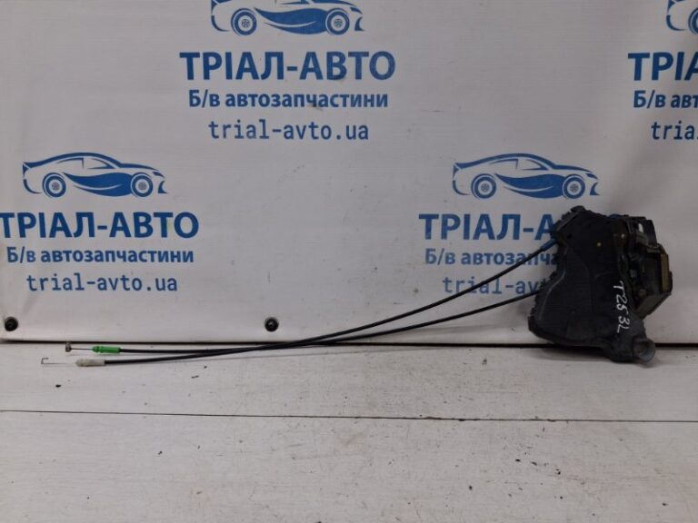 Замок двери задний левый Toyota Avensis 2002-2010 6906002102 (Арт. 71274)