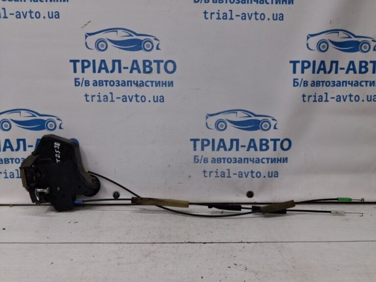 Замок двери задний правый Toyota Avensis 2002-2010 6905002102 (Арт. 71275)
