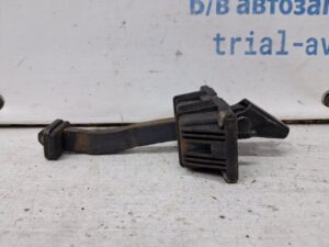 Ограничитель двери задний правый Toyota Avensis 2002-2010 6863005040 (Арт. 71281)