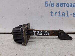 Ограничитель двери передний левый Toyota Avensis 2002-2010 6861005040 (Арт. 71282)
