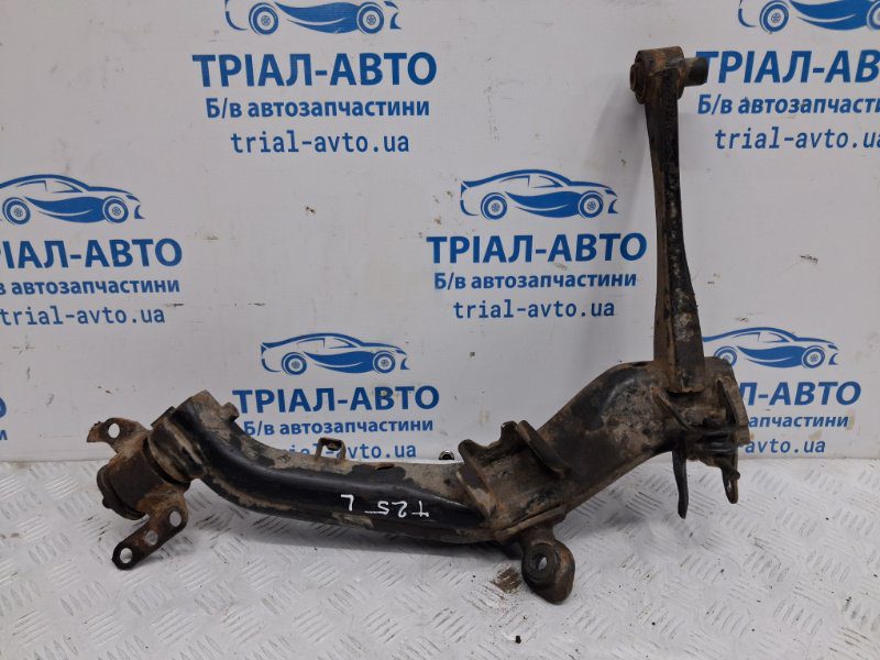 Рычаг задней подвески продольный левый Toyota Avensis 2002-2010 4872005010 (Арт. 71289) Рычаг задней подвески продольный левый Toyota Avensis 2002-2010 4872005010 (Арт. 71289)