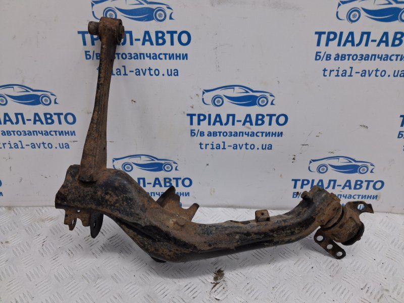 Рычаг задней подвески продольный левый Toyota Avensis 2002-2010 4872005010 (Арт. 71289) Рычаг задней подвески продольный левый Toyota Avensis 2002-2010 4872005010 (Арт. 71289)