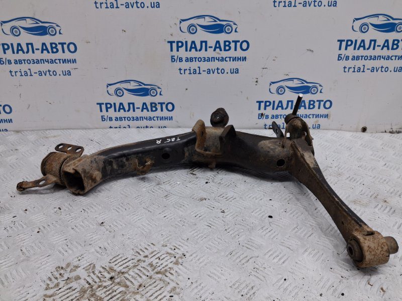 Рычаг задней подвески продольный правый Toyota Avensis 2002-2010 4871005070 (Арт. 71290) Рычаг задней подвески продольный правый Toyota Avensis 2002-2010 4871005070 (Арт. 71290)