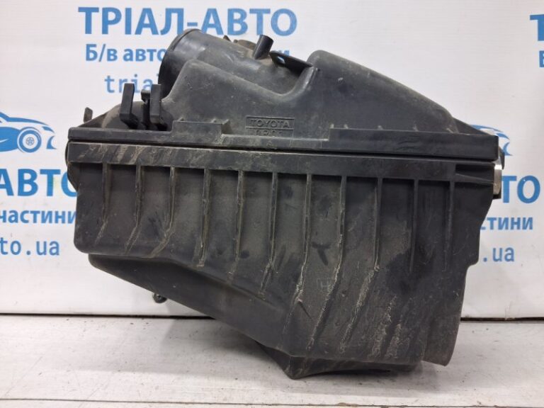 Корпус воздушного фильтра Toyota Avensis 2002-2010 177010R010 (Арт. 71294)