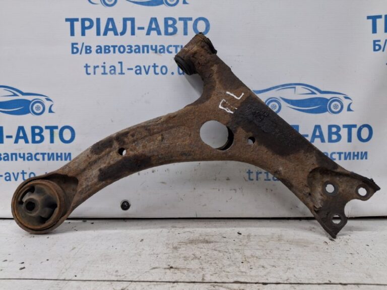 Рычаг левый Toyota Avensis 2002-2010 4806905070 (Арт. 71339)