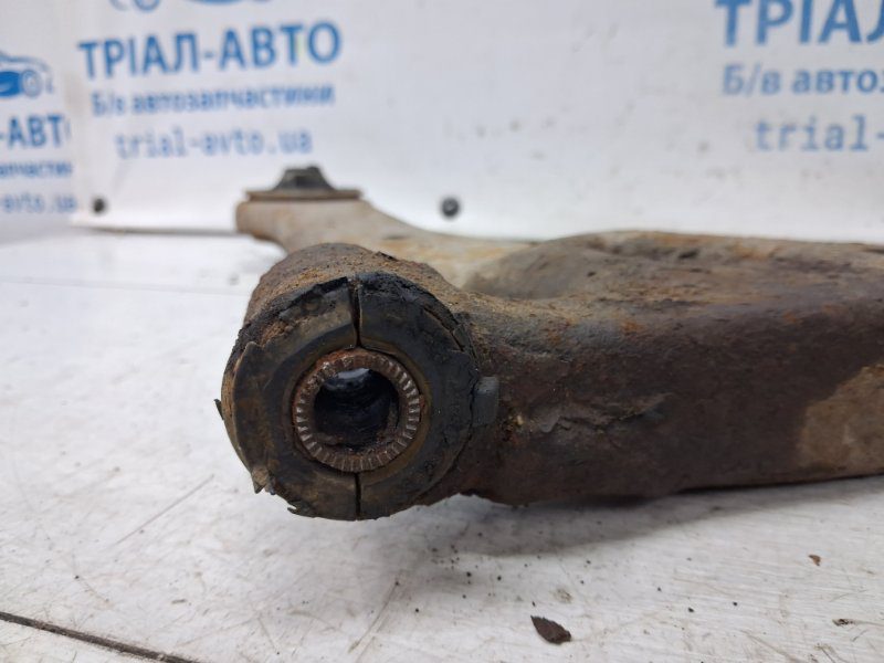 Рычаг левый Toyota Avensis 2002-2010 4806905070 (Арт. 71339) Рычаг левый Toyota Avensis 2002-2010 4806905070 (Арт. 71339)