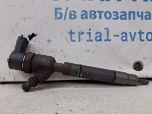 Форсунка топливная Kia Sorento 2002-2011 338002A900 (Арт. 71363)