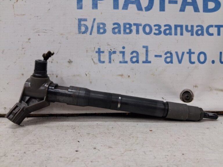 Форсунка топливная Mazda 6 2012- SH0113H50 (Арт. 71370)
