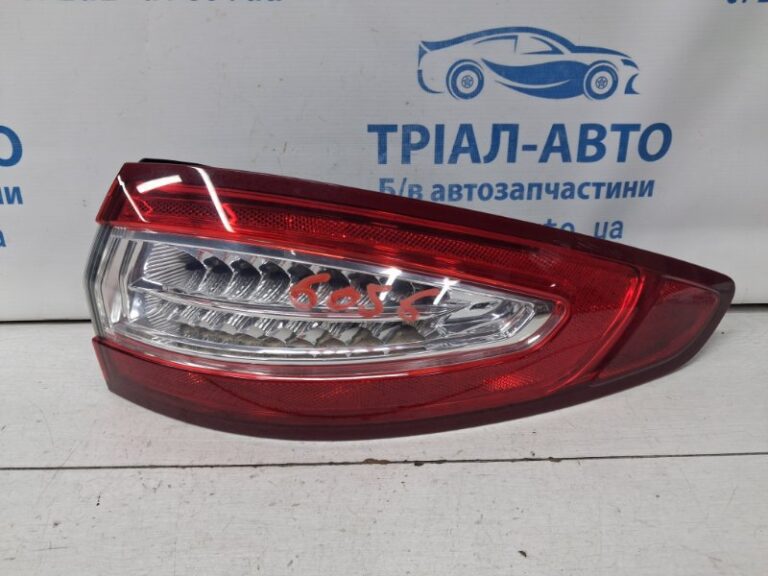 Фонарь задний внешний правый Ford Fusion USA 2012-2016 DS7Z13404H (Арт. 71424)