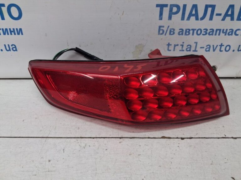 Фонарь задний внешний левый Infiniti FX S50 3.5 БЕНЗИН VQ35DE 2002 (б/у)