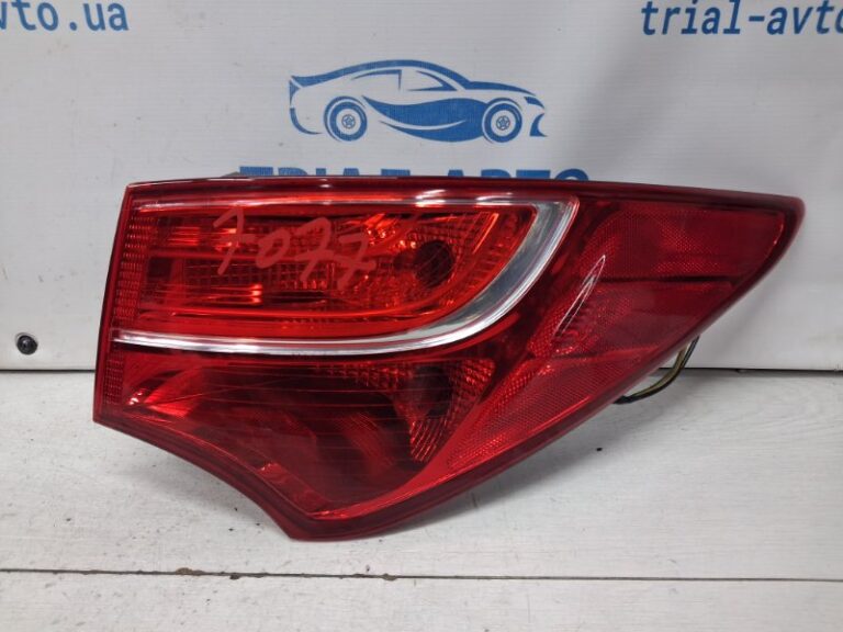 Фонарь задний внешний правый Hyundai Santa fe 2012-2015 924024Z000 (Арт. 71451)