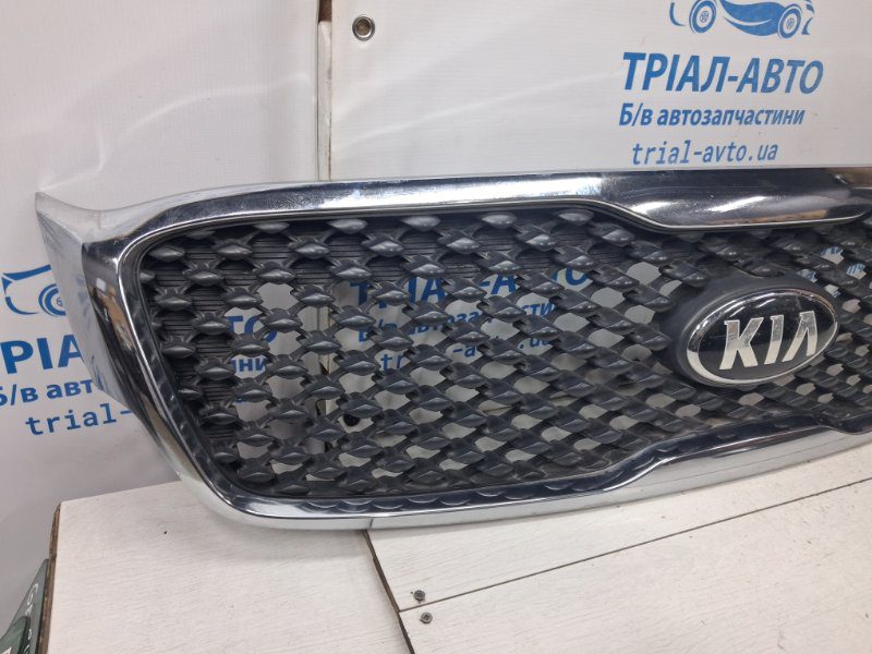 Решетка радиатора Kia Sorento 2014-2018 86380C6000 (Арт. 71507) Решетка радиатора Kia Sorento 2014-2018 86380C6000 (Арт. 71507)