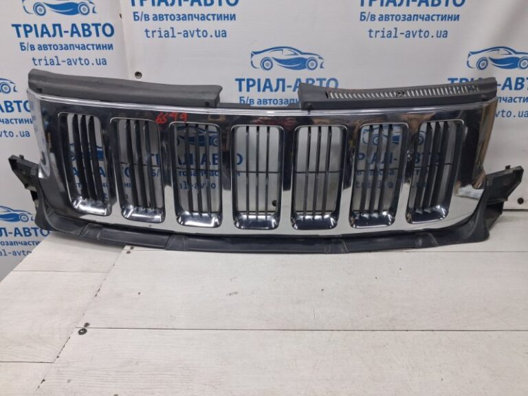 Решетка радиатора Jeep Grand Cherokee 2010-2013 55079377AD (Арт. 71509)
