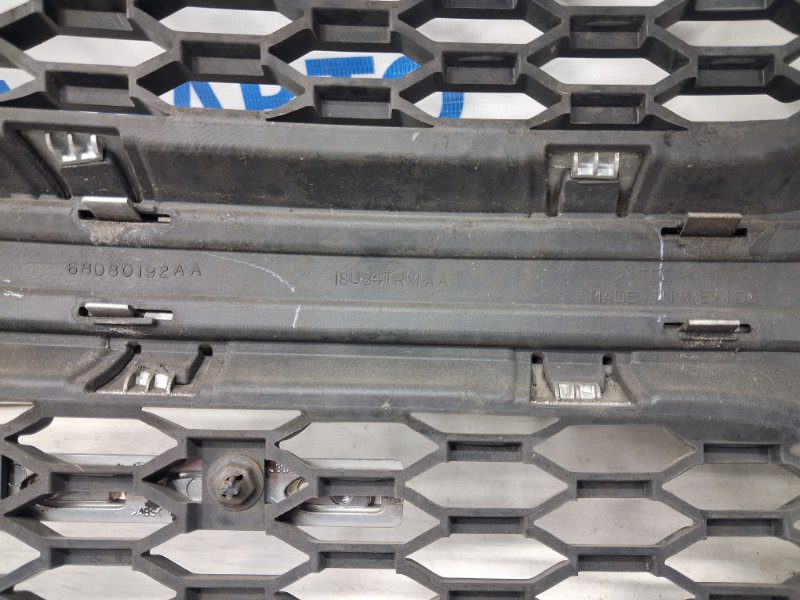 Решетка радиатора Dodge Journey 2011-2020 1SU84SZ0AC (Арт. 71511) Решетка радиатора Dodge Journey 2011-2020 1SU84SZ0AC (Арт. 71511)