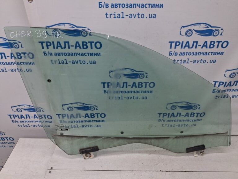Стекло двери переднее правое Jeep Cherokee 2013-2019 68104584AC (Арт. 71597)