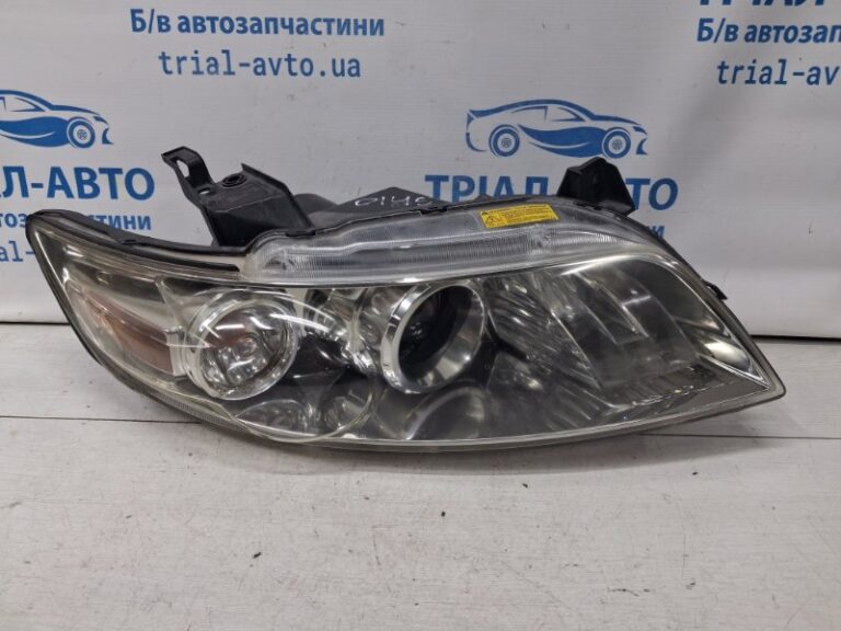 Фара правая Ксенон Infiniti FX 2002-2008 26010CG01A (Арт. 71684)