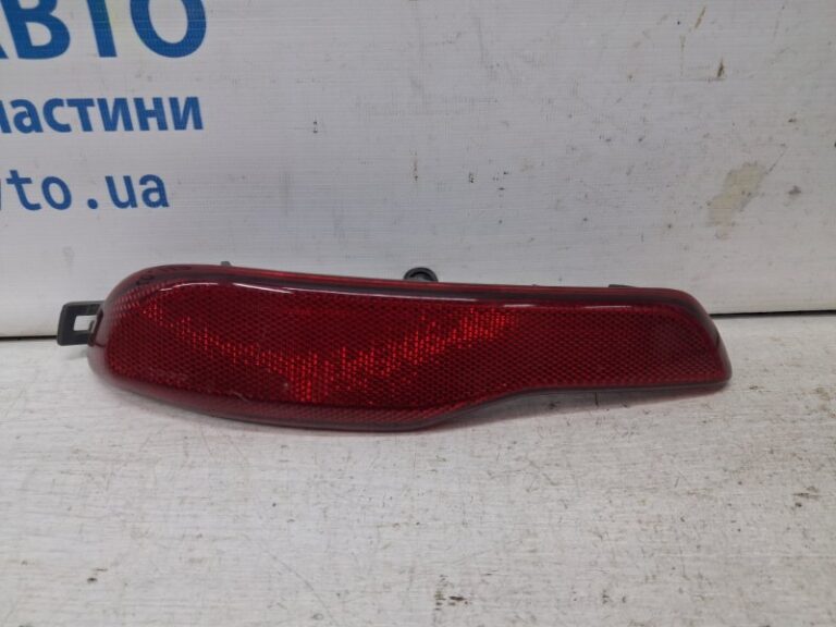 Катафот левый Jeep Cherokee 2013-2019 68105145AC (Арт. 71857)
