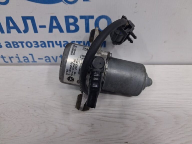 Насос вакуумный Jeep Cherokee 2013-2019 4581672AD (Арт. 71947)